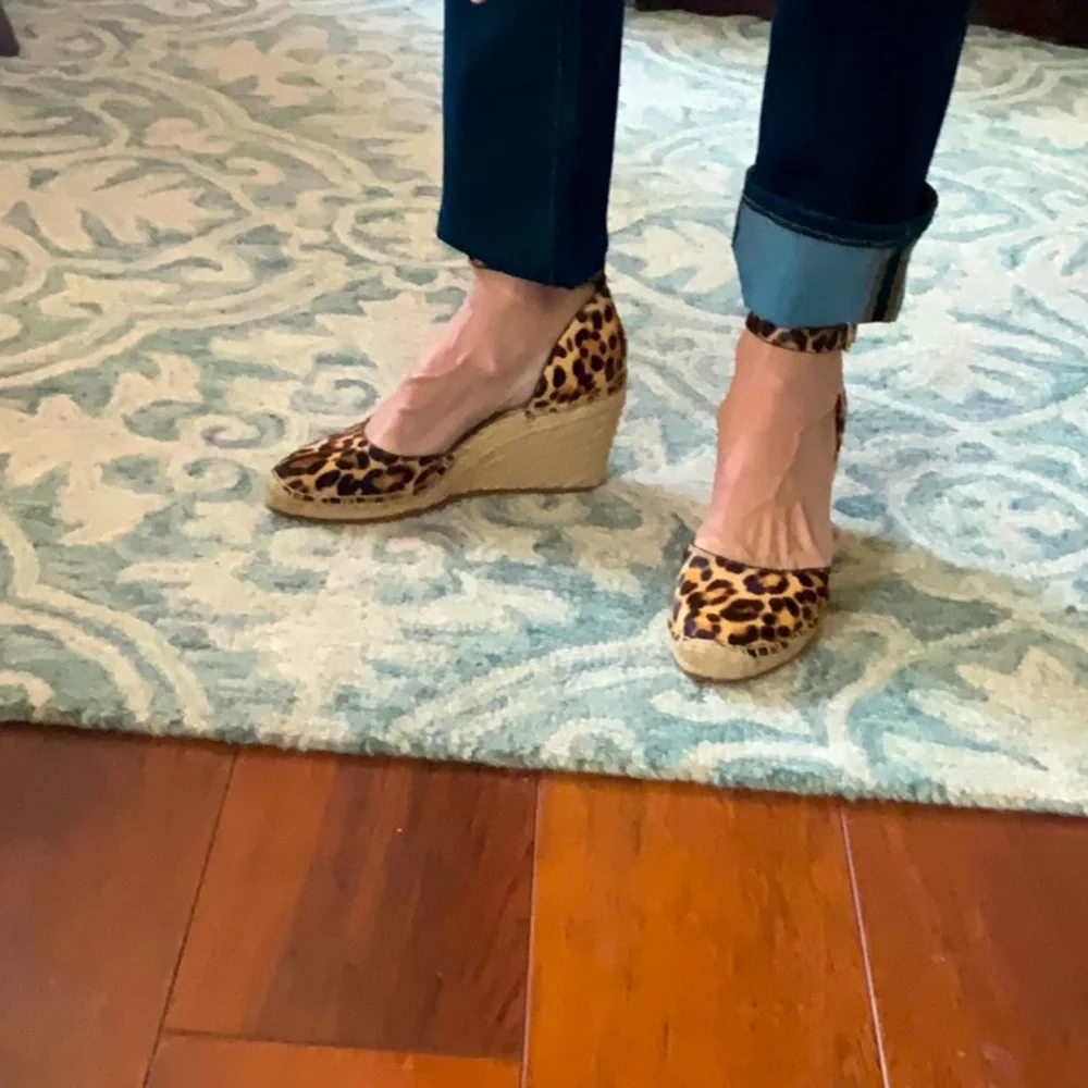 Kenneth Cole New York Leopard Print Espadrille Wedge Ankle Strap